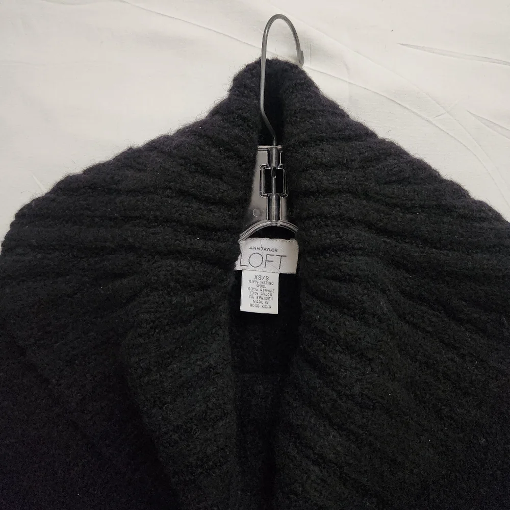 Vintage Black Fisherman Turtlneck Poncho/ Cape - Picture 3 of 4